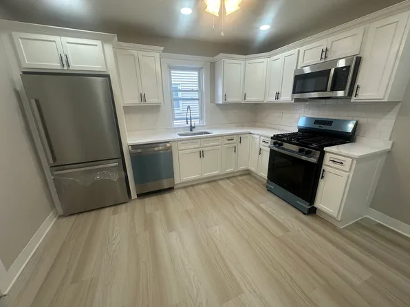 19 Firth Rd Floor 2, Roslindale, MA 02131