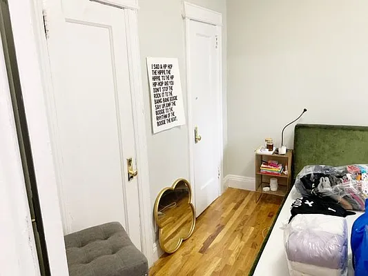 Rented by Empire Valley | media 42