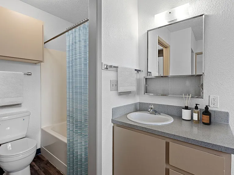 The Terrace Apartments — Photo 6