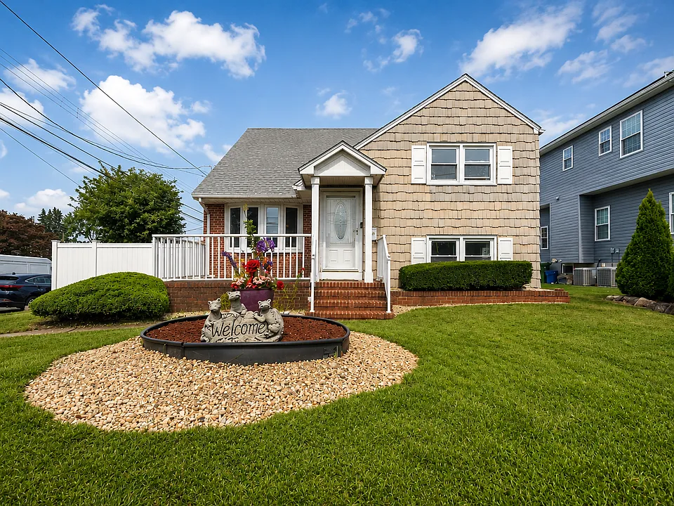 74 Raritan Rd