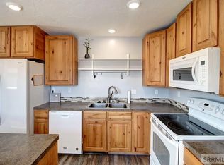1927 High Top Ln, Rexburg, ID 83440