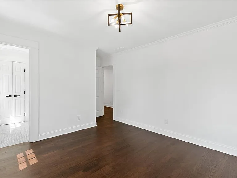 1296 Hilton Dr — Photo 41