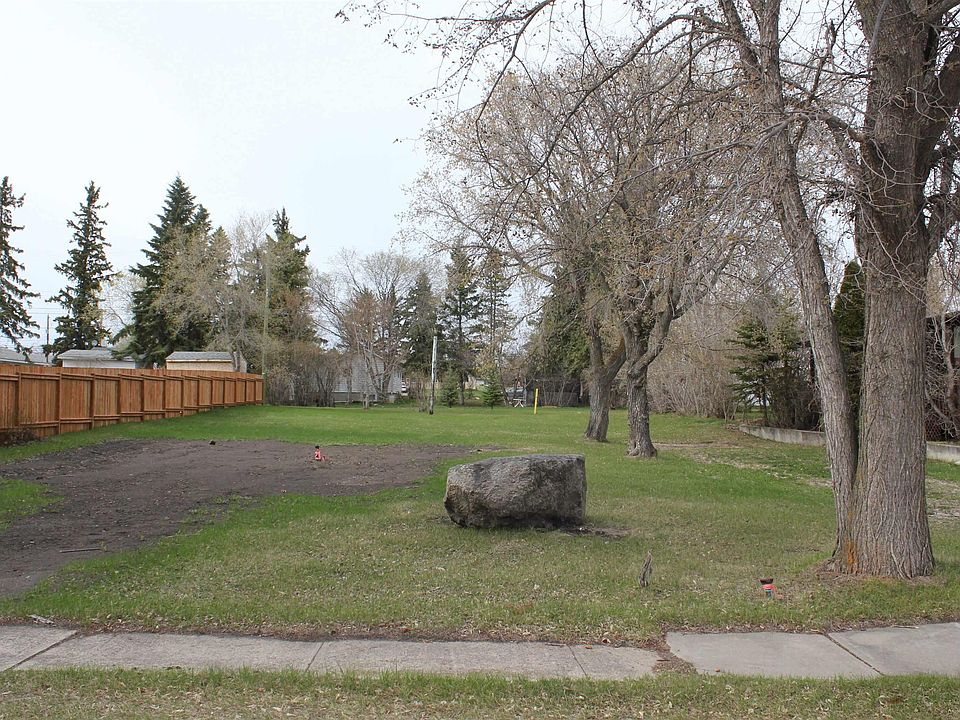 2nd image of 5330 49th Ave