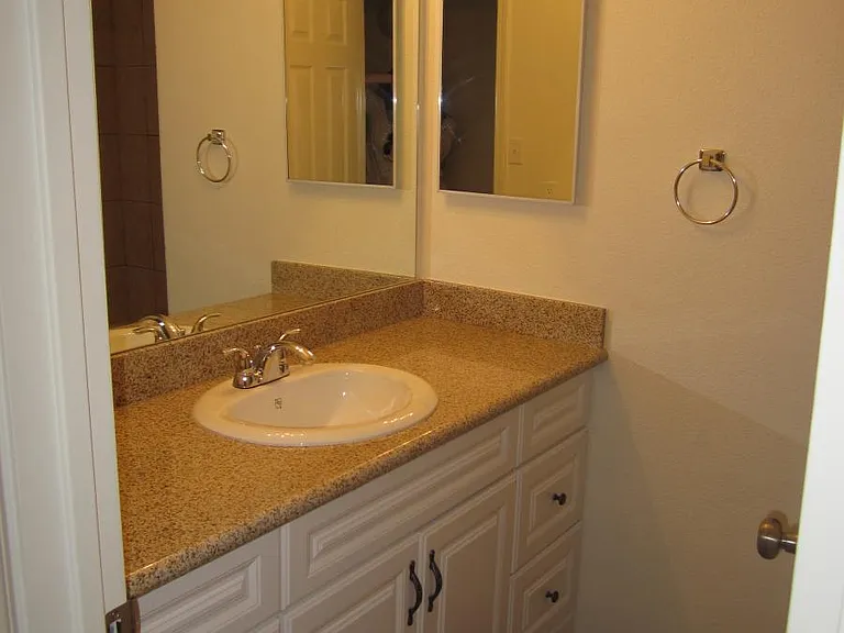 4162 Canal St — Photo 10