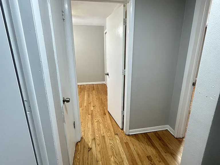 421 Hosmer St #1 — Photo 9