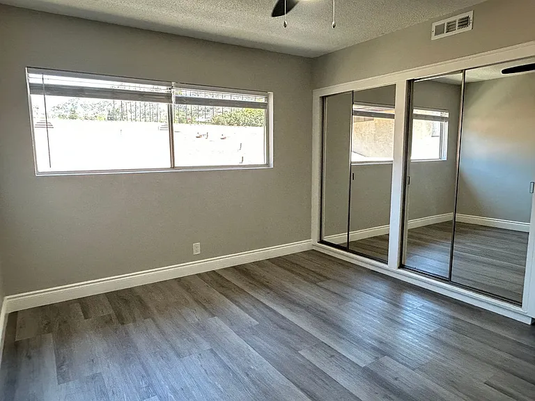 Palm View Apartments in Azusa — Photo 47