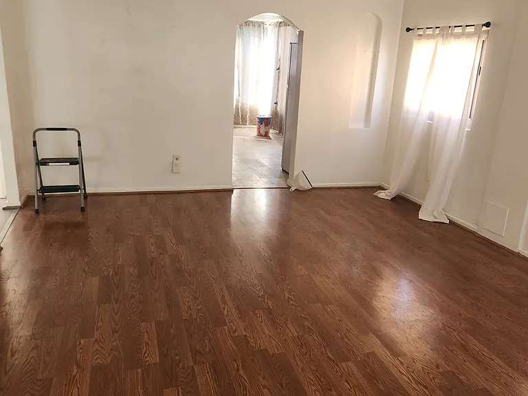 602 W Colden Ave — Photo 1