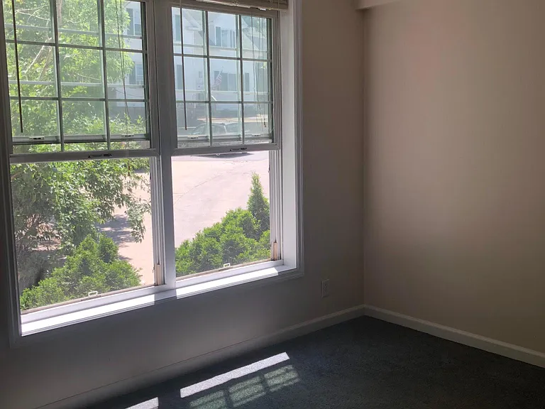 62 Nason St #8 — Photo 10