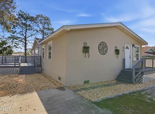 613 Gardenia St, Panama City Beach, FL 32407
