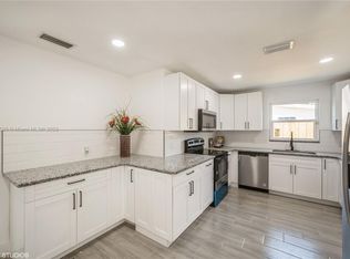 2203 3rd St SW, Vero Beach, FL 32962