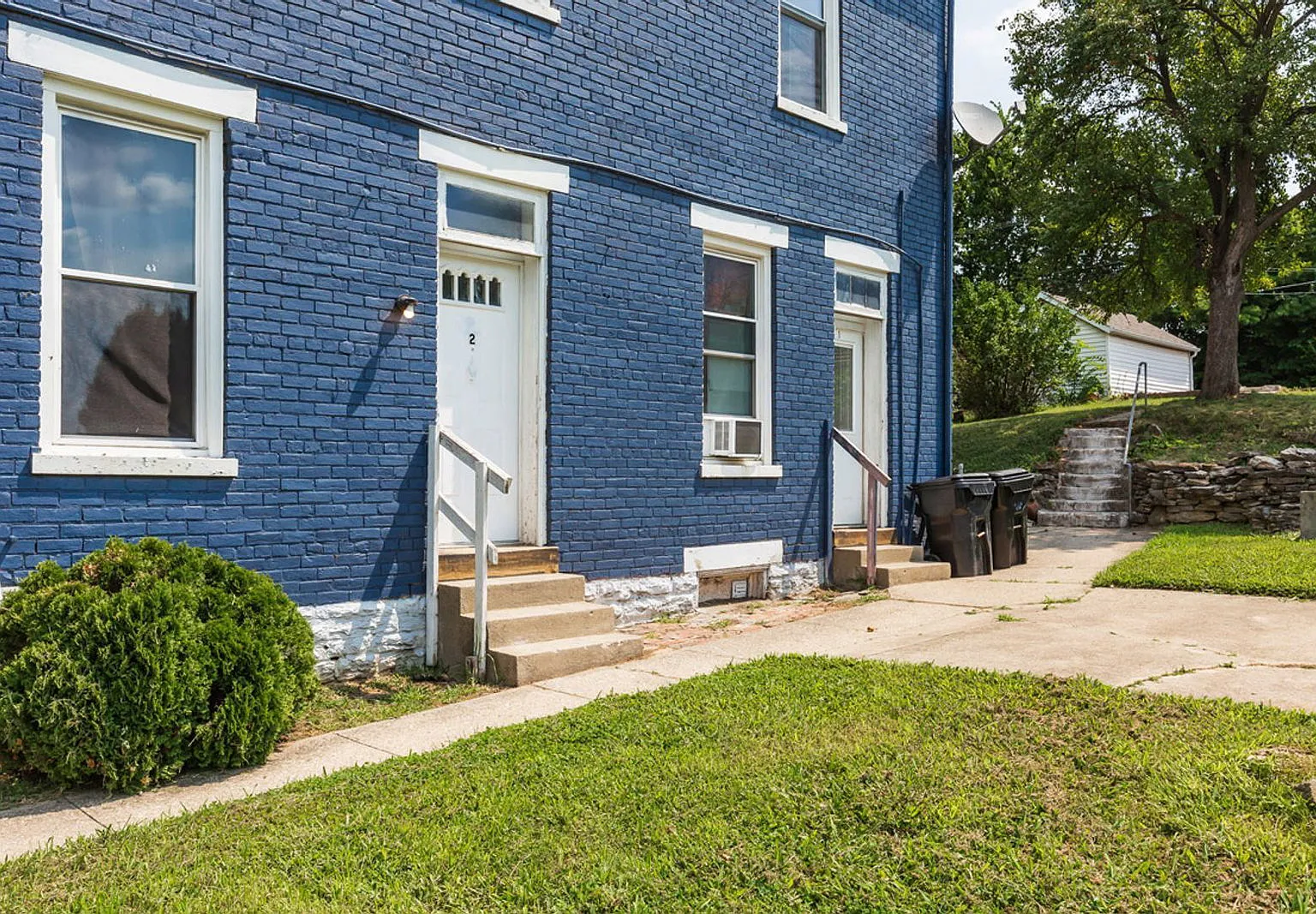 1 bed, 1.0 bath, $1,340 — Photo 2