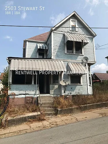 2503 Stewart St Photo 1