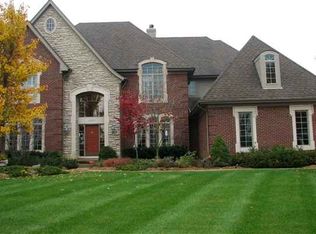 2490 Pebble Bch, Update, MI 48363