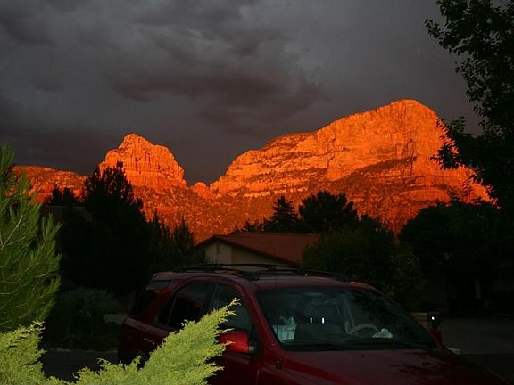 Sundown Pic from Driveway