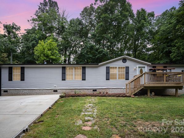 114 Oakland Rd, Belmont, NC 28012