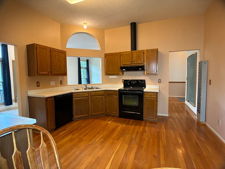 6400 Belmont Park Ct — Photo 7