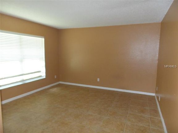 5th image of 1207 Windy Bluff Dr