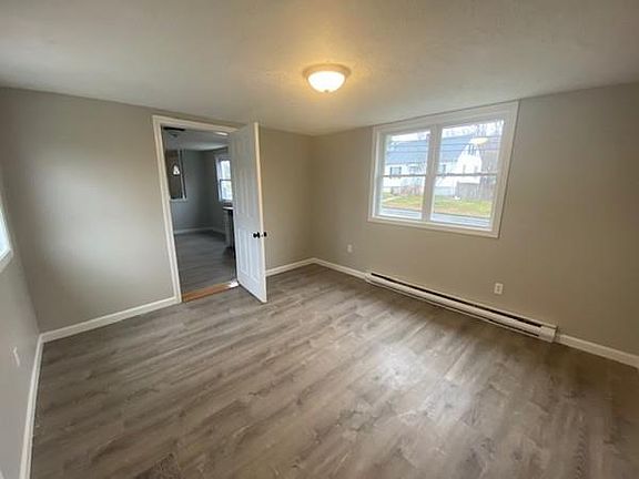 5th image of 118 Hovendon Ave