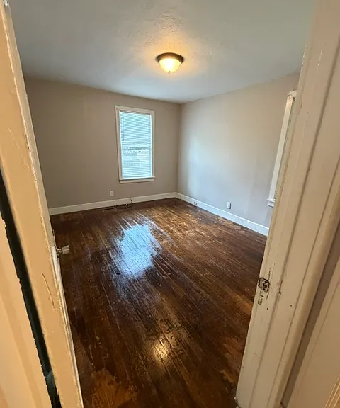 4021 Gary Dr — Photo 18