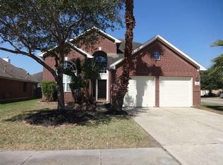 3906 Dogwood Bough Ln, Fresno, TX 77545