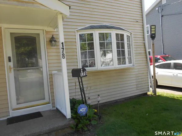 178 Larkin Court, Stratford, CT 06615