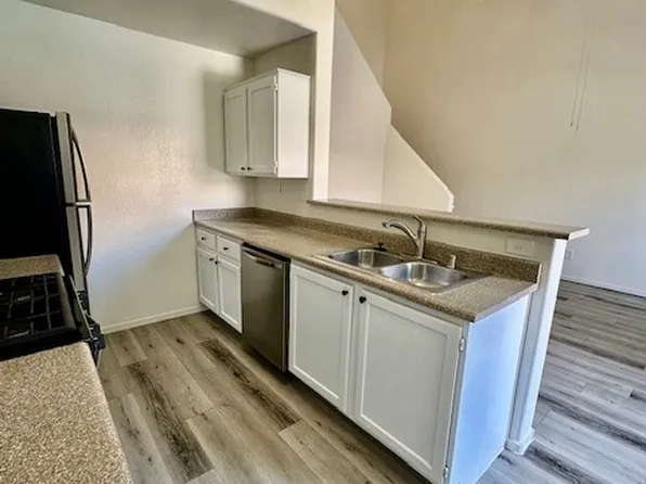 1208 Emerywood Ct #X, Las Vegas, NV 89117