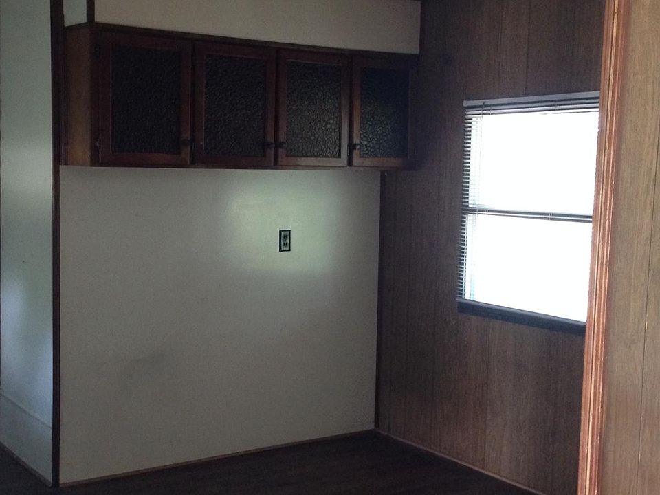 1st image of 205 11th St #1