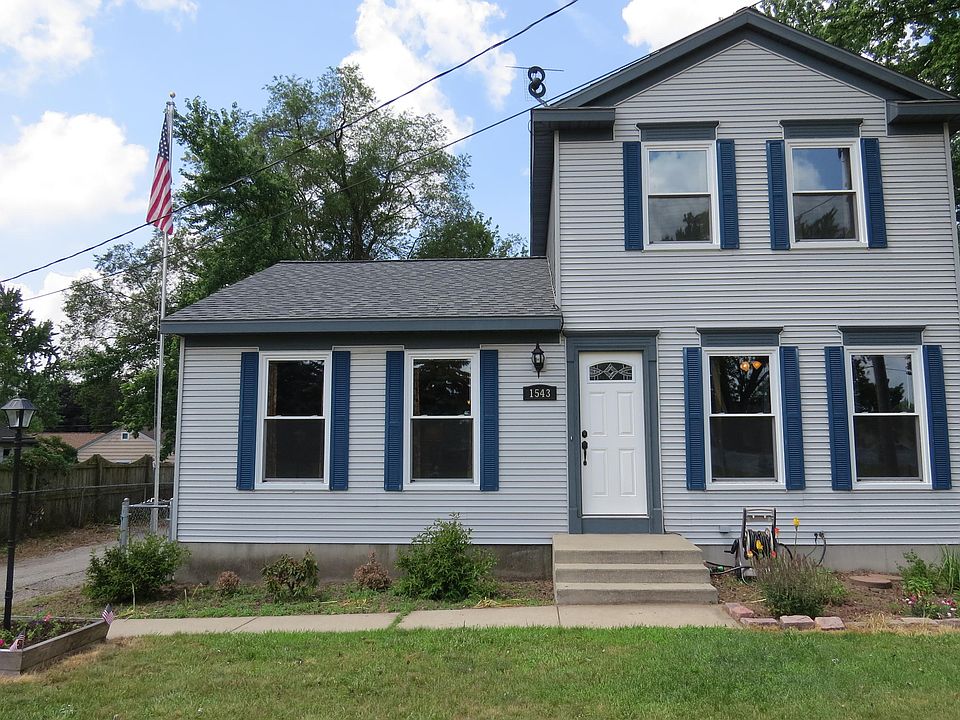 1st image of 1543 96th Ave
