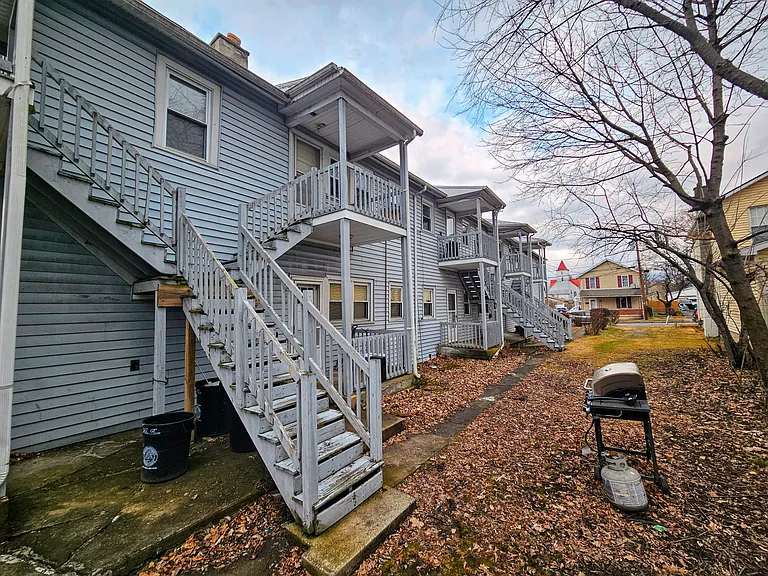 245 Matson Ave #6 — Photo 13