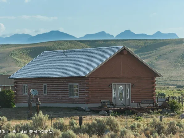 5 Sandy Ln, Boulder, WY 82923