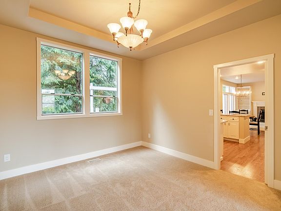 4th image of 13407 SE 84th Ct