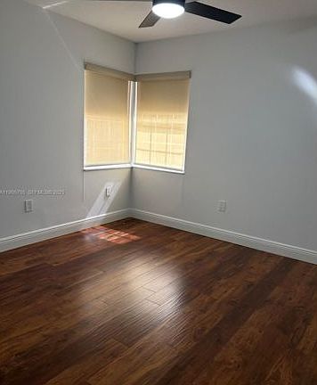 2nd image of 10572 NW 51st Ter