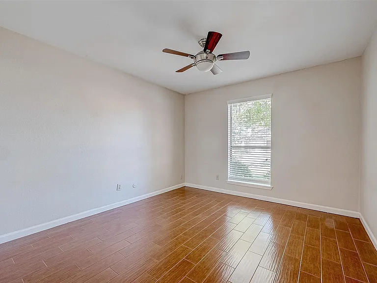 2022 Highland Hills Dr — Photo 20