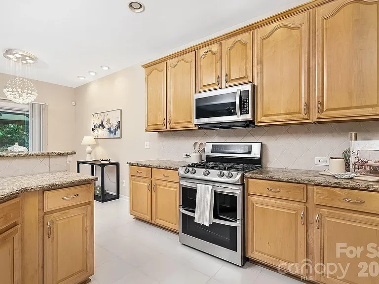 5110 Dragonfly Ln — Photo 11