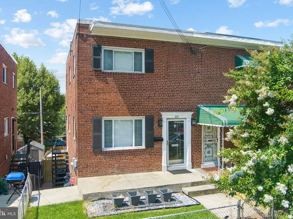 821 Oglethorpe St NE, Washington, DC 20011