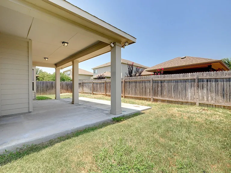 176 Flannery Ln — Photo 35