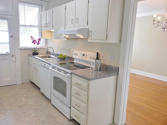 2nd image of 7510 Parkdale Ave APT 3S