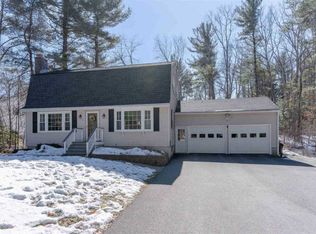 17 Acropolis Ave, Londonderry, NH 03053