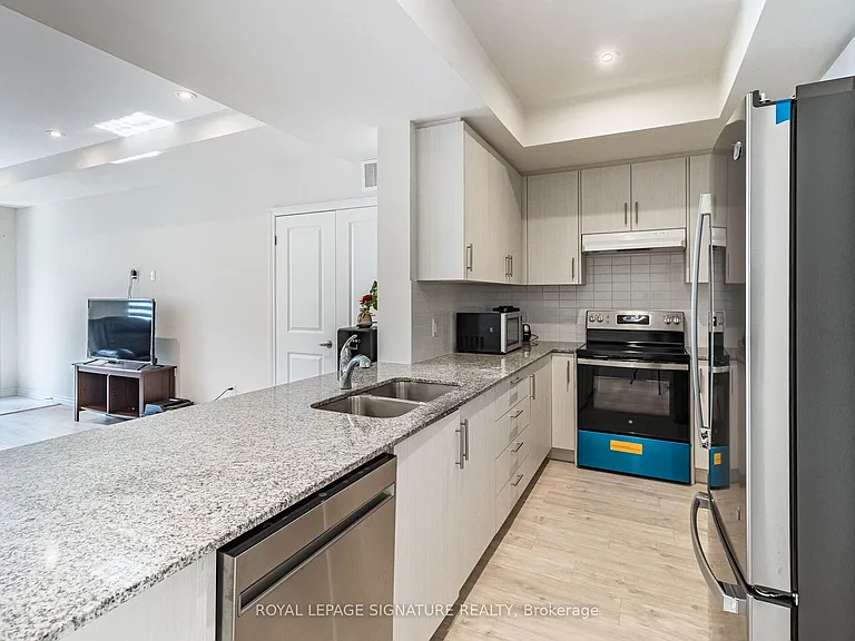 45 Knotsberry Cir #45 — Photo 11
