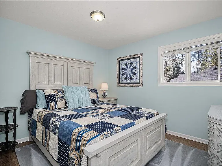5 bed, 2962 sqft, $2,995 — Photo 4
