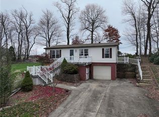 111 Leopard Rd, Evans City, PA 16033