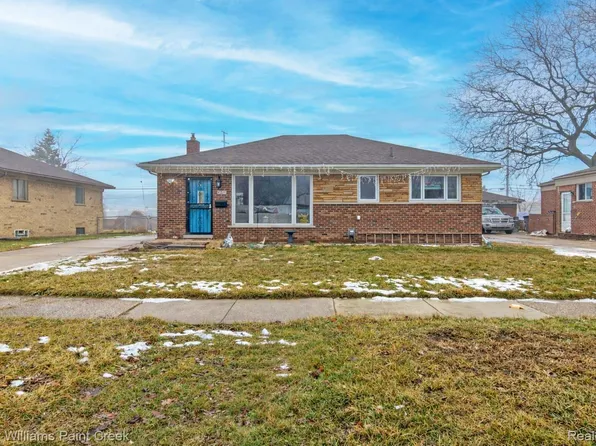 35400 Weideman St, Clinton Township, MI 48035