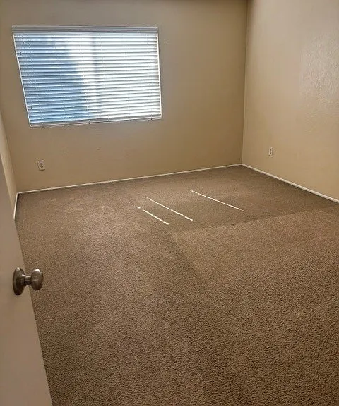 1520 Monterey Dr — Photo 3