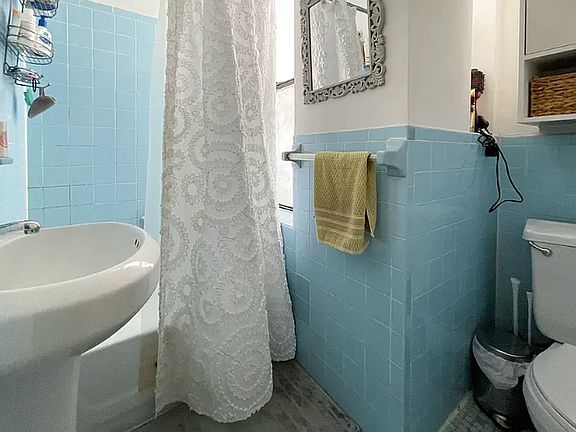 5th image of 179 Mulberry St #23