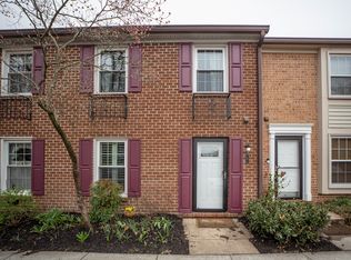 5670 Independence Cir, Alexandria, VA 22312