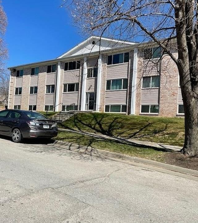 1st image of 151 N 41st St