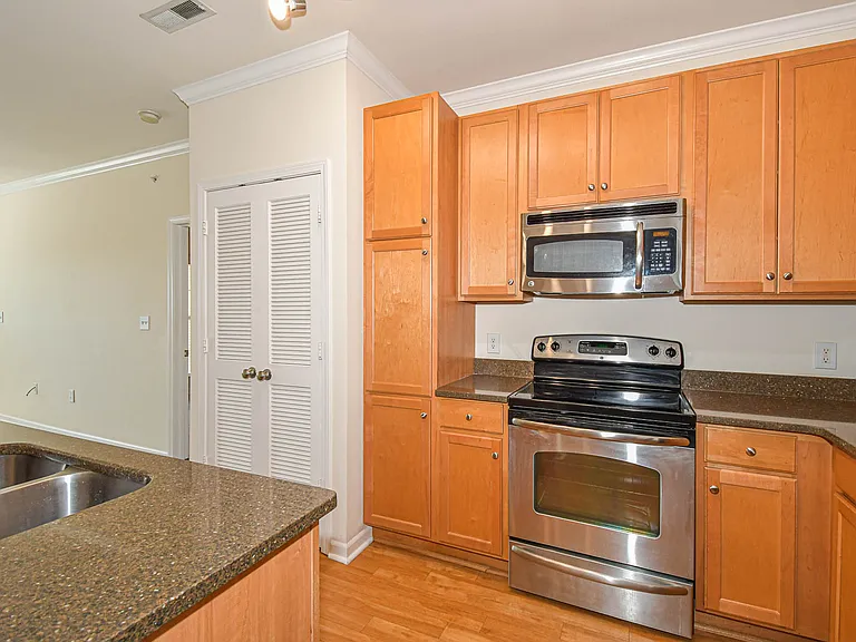 1270 Strassner Dr #3403 — Photo 32
