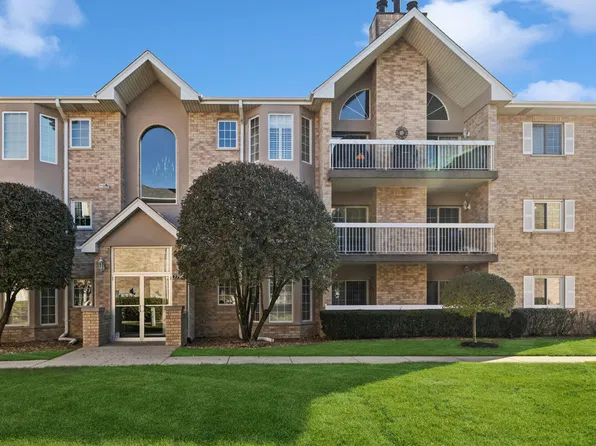 7799 Bristol Park Dr Unit 2SW, Tinley Park, IL 60477