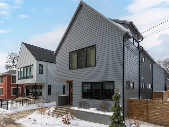 2264 W 19th St, Cleveland, OH 44113