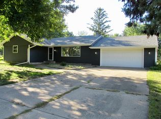 5908 Shepard Ln N, Champlin, MN 55316